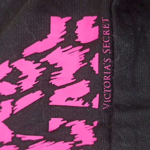 Love Pink - Picture 6 of 6